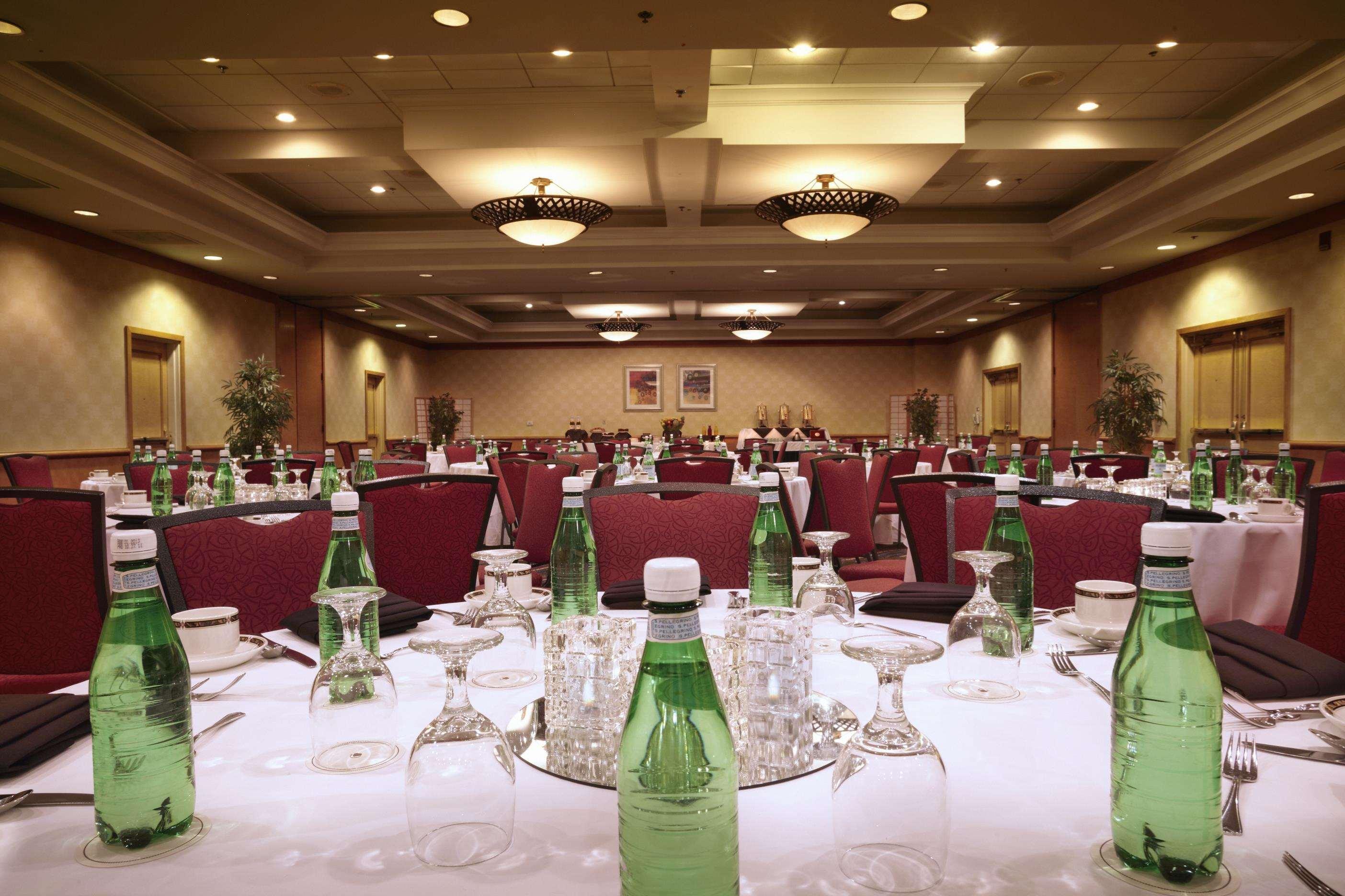 Hilton Hotel 4*