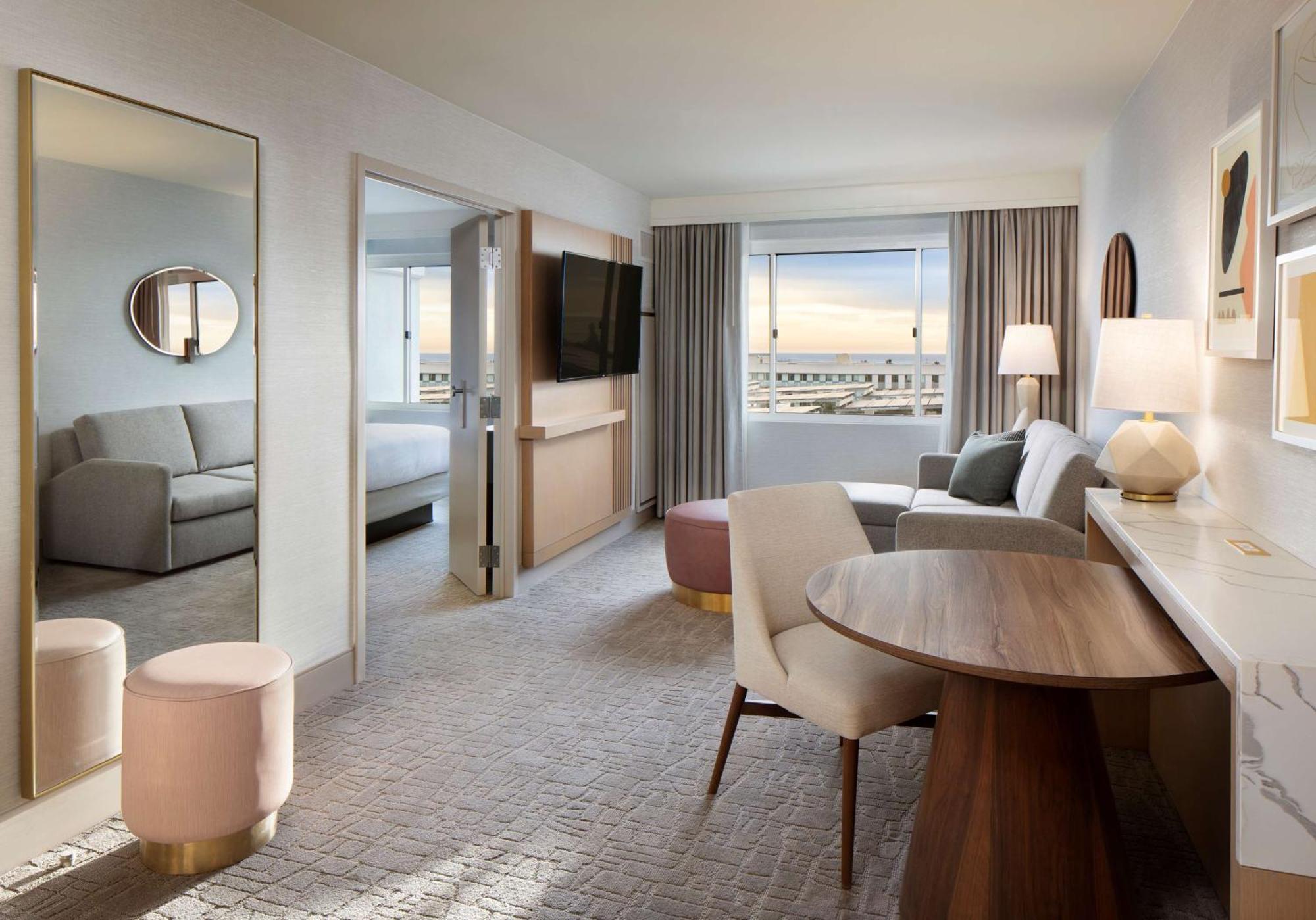 Hilton 3* Santa Monica